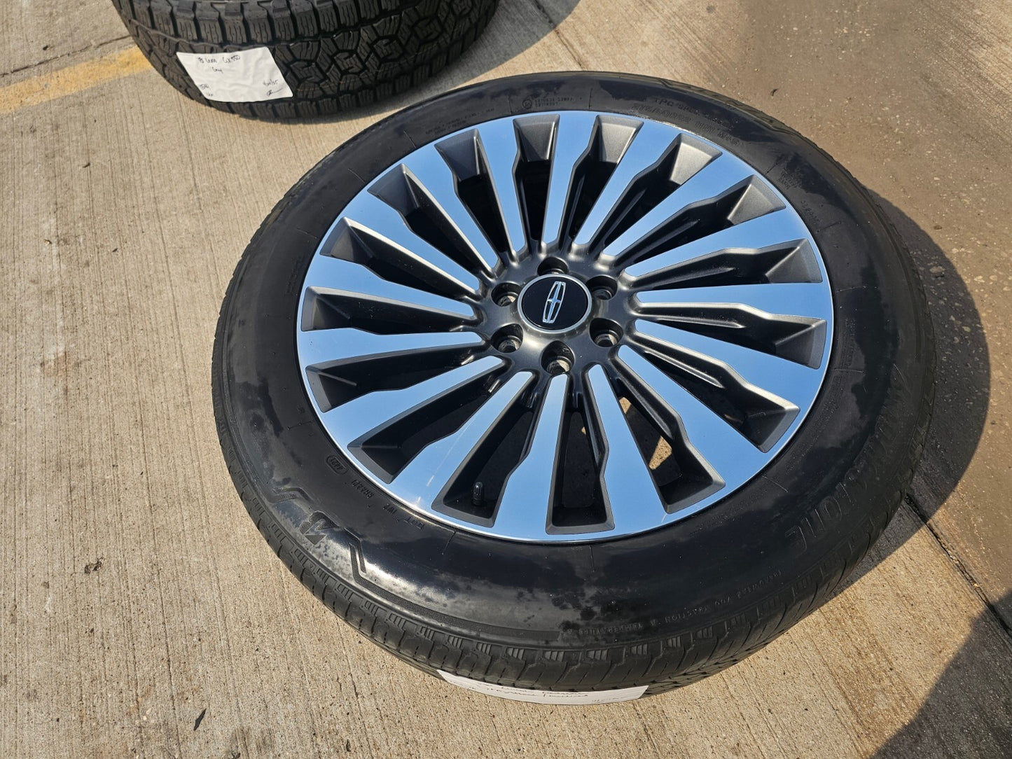 22" Lincoln Navigator OEM 10178 rim wheel 2018 2019 2020 2021 2022 2023 2024