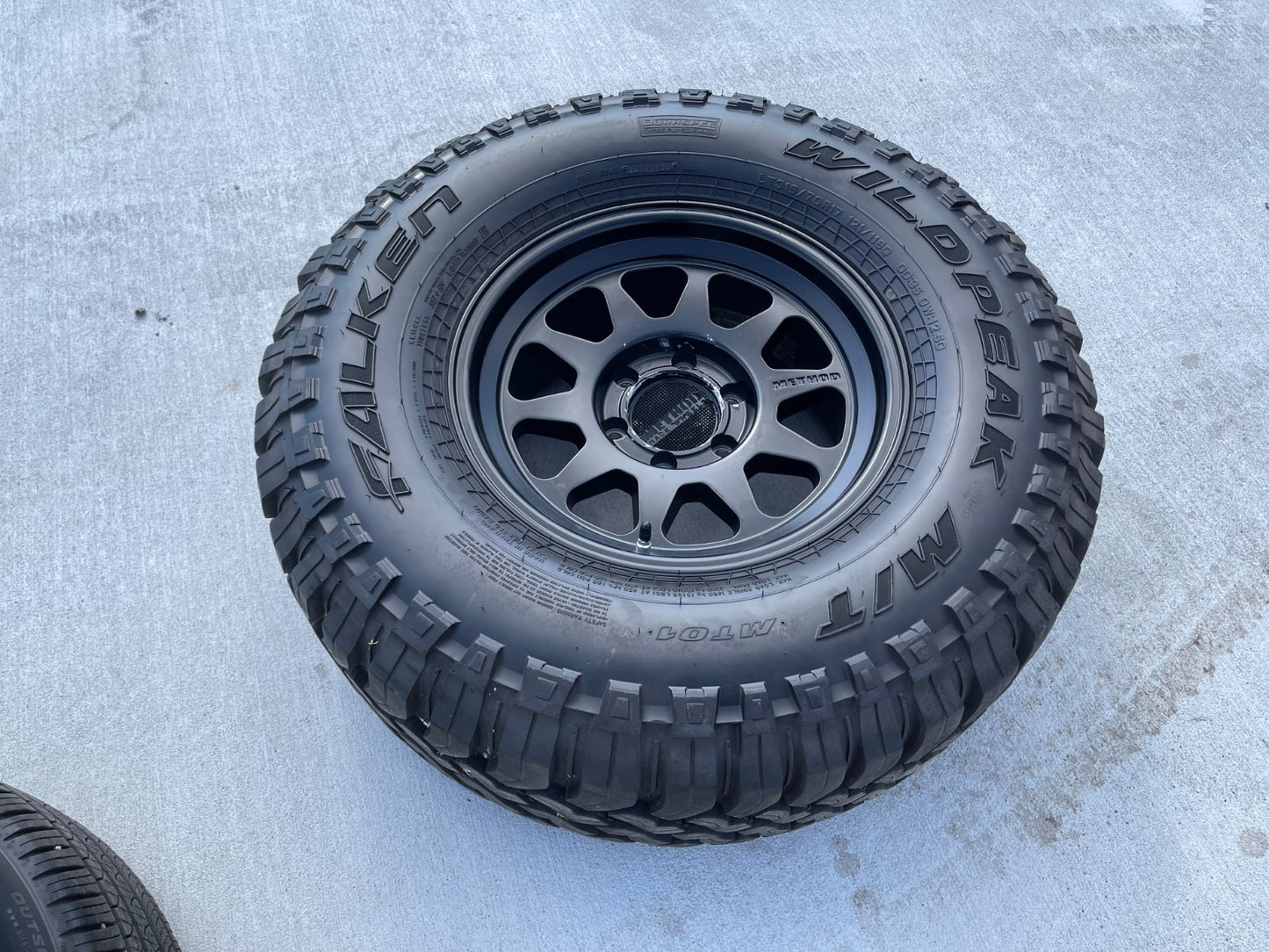 17x8.5 17" Method Racing MR316 Chevy Silverado RAM Tacoma wheel rim 6x139 6x5.5