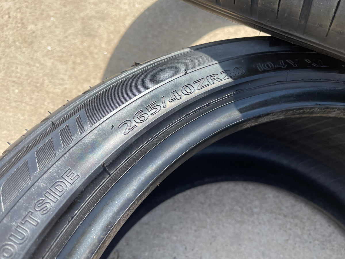 (1) 265/40/20 Lexani LX Twenty LX-20 tire 104Y XL M+S 265/40R20