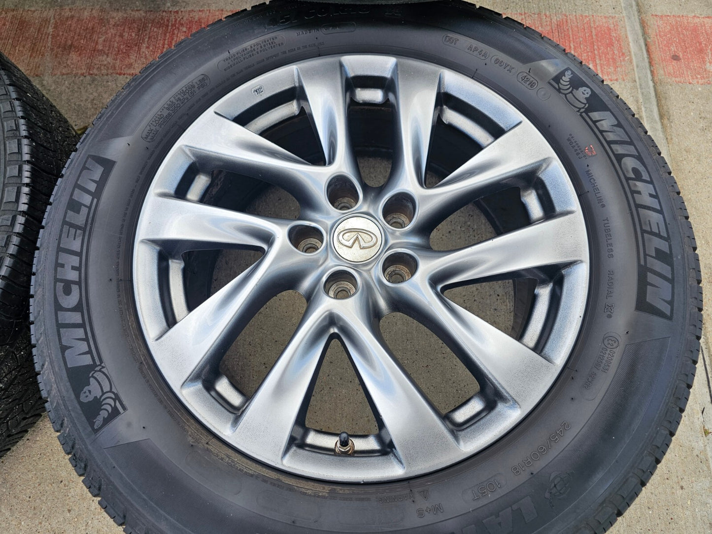 18" Infiniti QX60 FX35 FX45 JX35 Nissan OEM SET wheels rims 73760 71564
