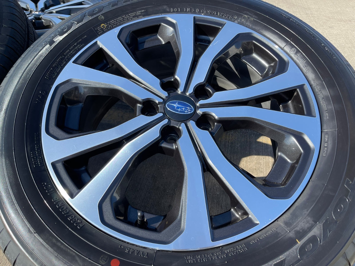 18" Subaru Outback Legacy Forester OEM wheels rims 68869 tires NEW TOYO