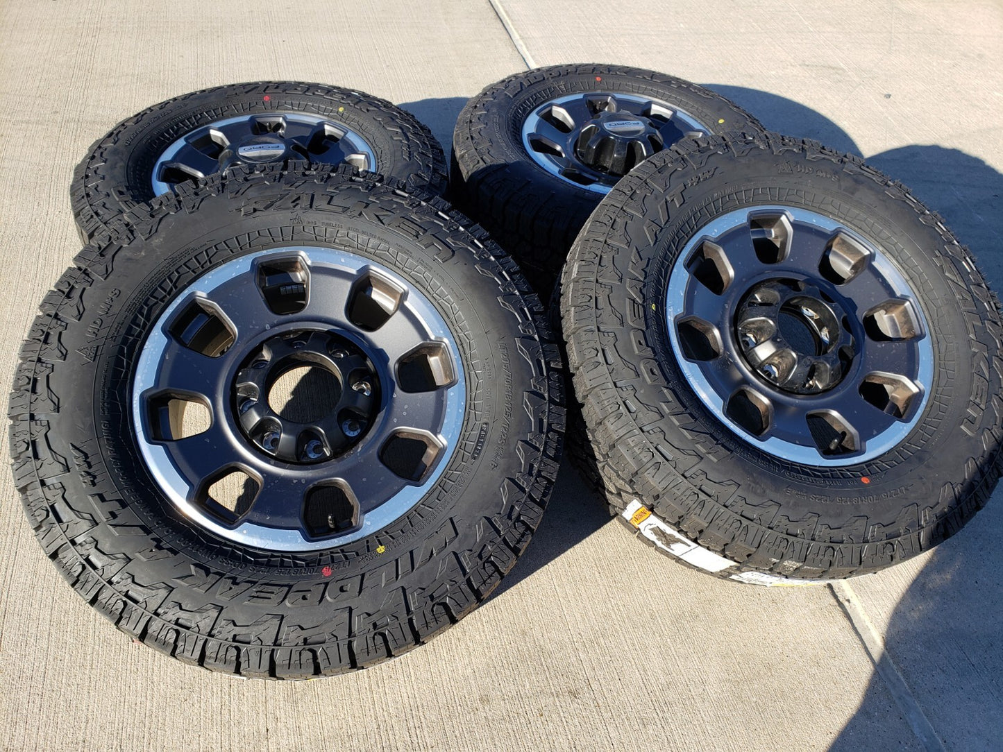 18" Ford F-250 F-350 OEM TREMOR rims wheels 10482 FALKEN A/T4 33" NEW