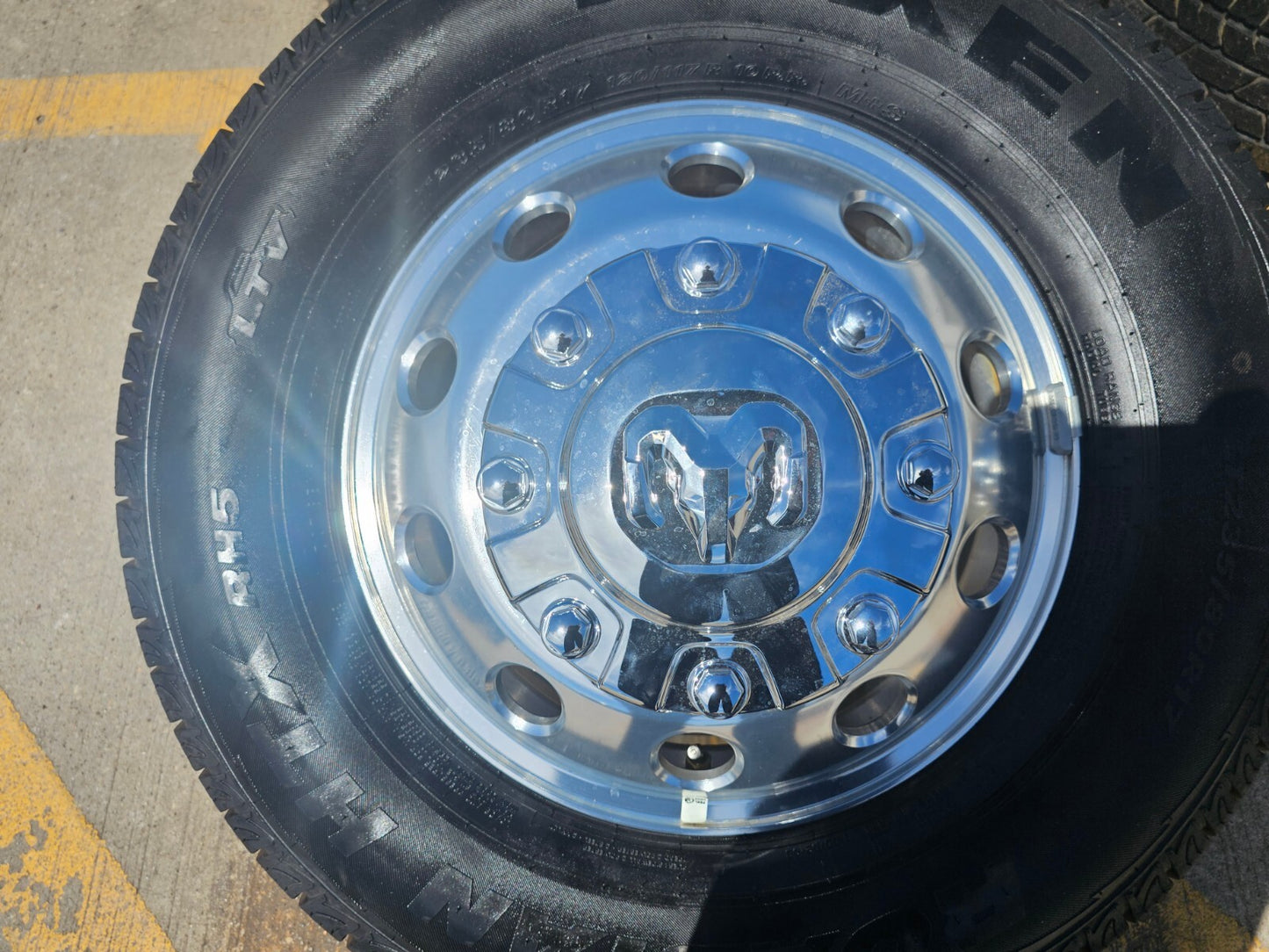 17" Dodge Ram 3500 Dually Laramie 8x200 wheels rims 2701 2702 OEM 2024 2025 NEW