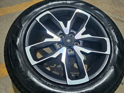 (1) 20" Jeep Wrangler Rubicon 4XE OEM 9333 wheel rim Gladiator 2024 2025
