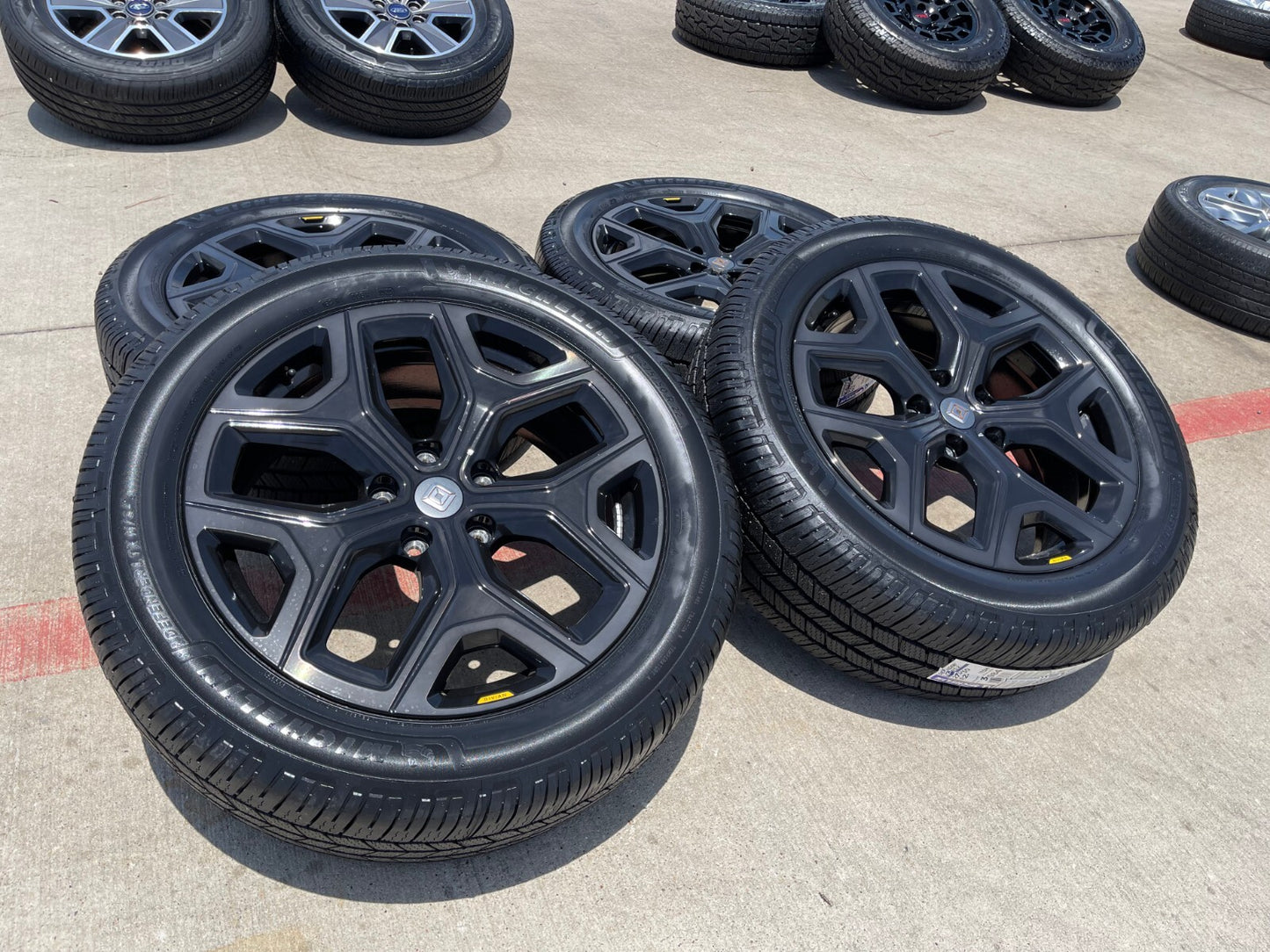 22" Rivian R1T R1S OEM wheels rims SET 2022 2023 2024 2025 2026 NEW MICHELIN