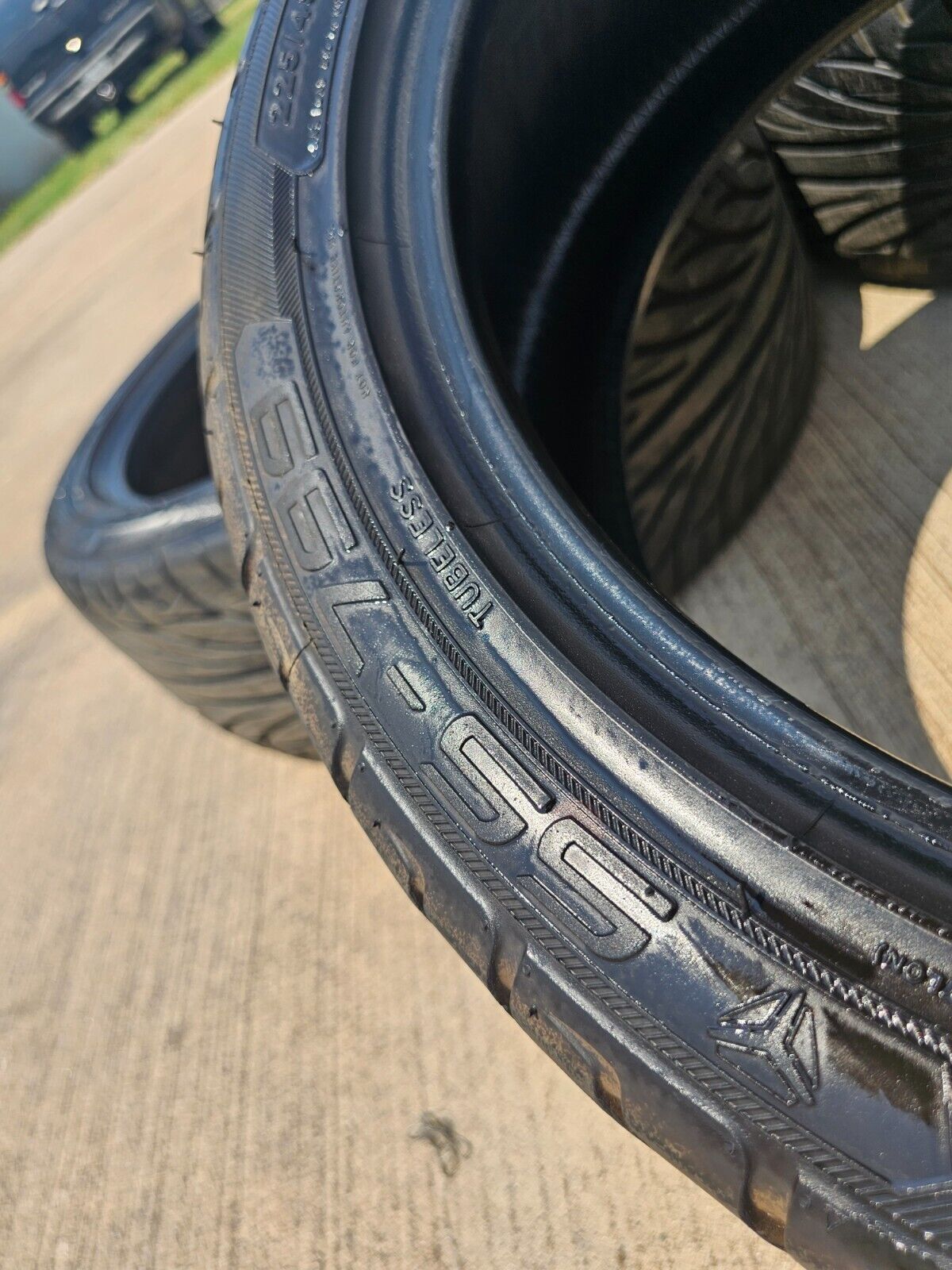 (1) 225/45/18 Kenda SS-779 tire SPARE