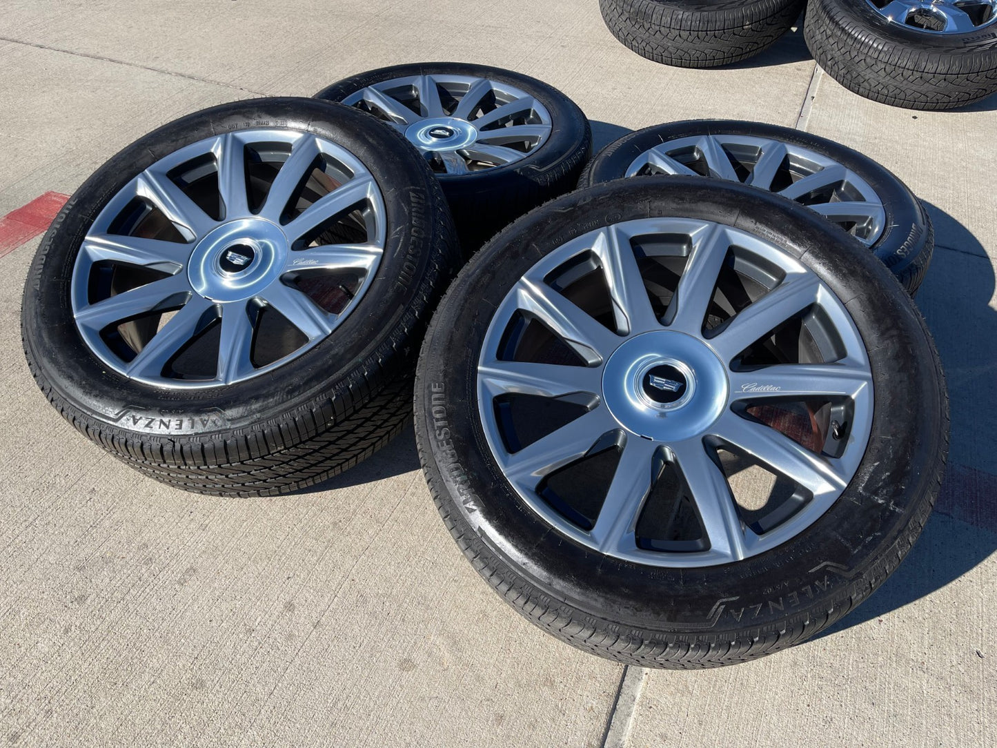 NEW 22" Cadillac Escalade Platinum OEM ORIGINAL 95078 SET wheels rims DISCOUNTED