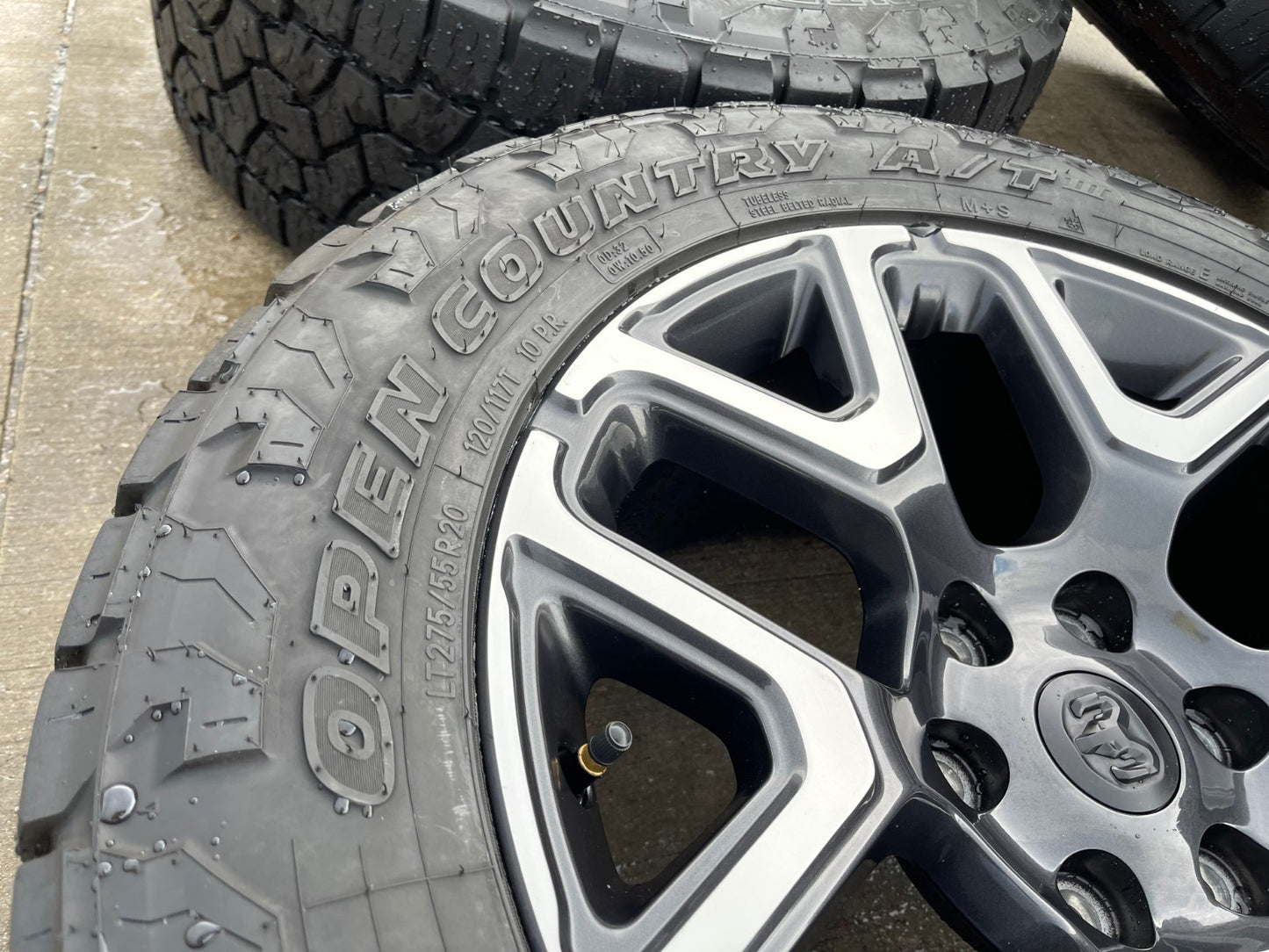 20" Dodge Ram 1500 OEM 94059 Laramie wheels rims 68583860AA TOYO A/T3