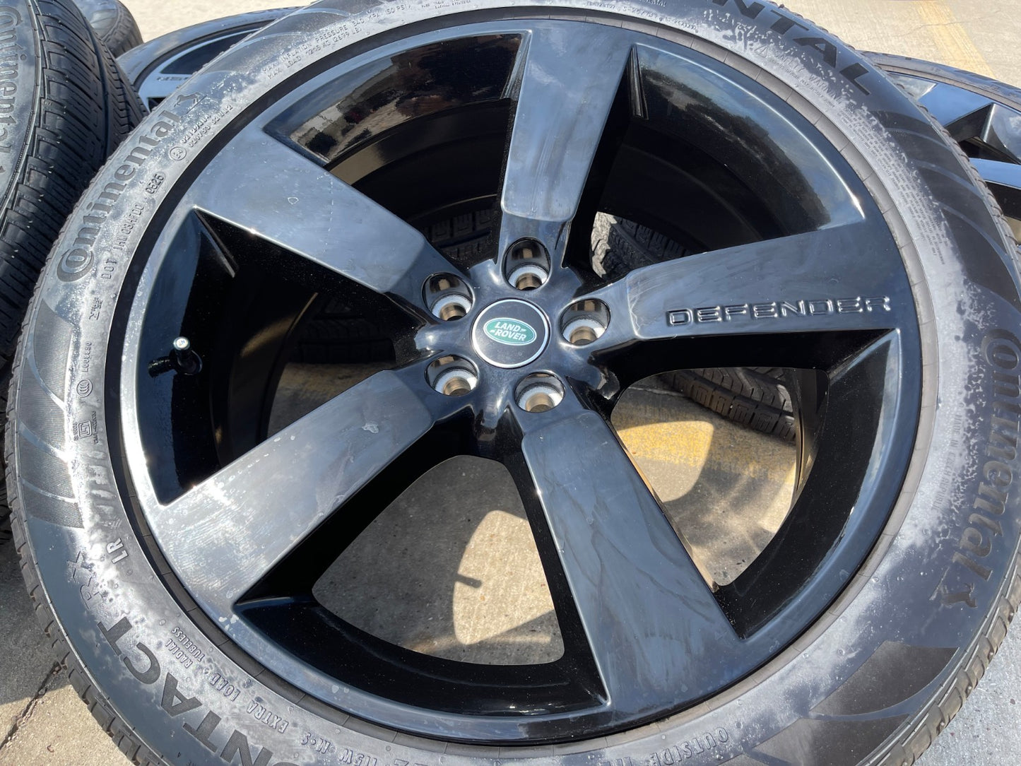 22" Land Rover Range DEFENDER OEM 72353 wheels rims 2023 2024 2025 2026 2027 SET