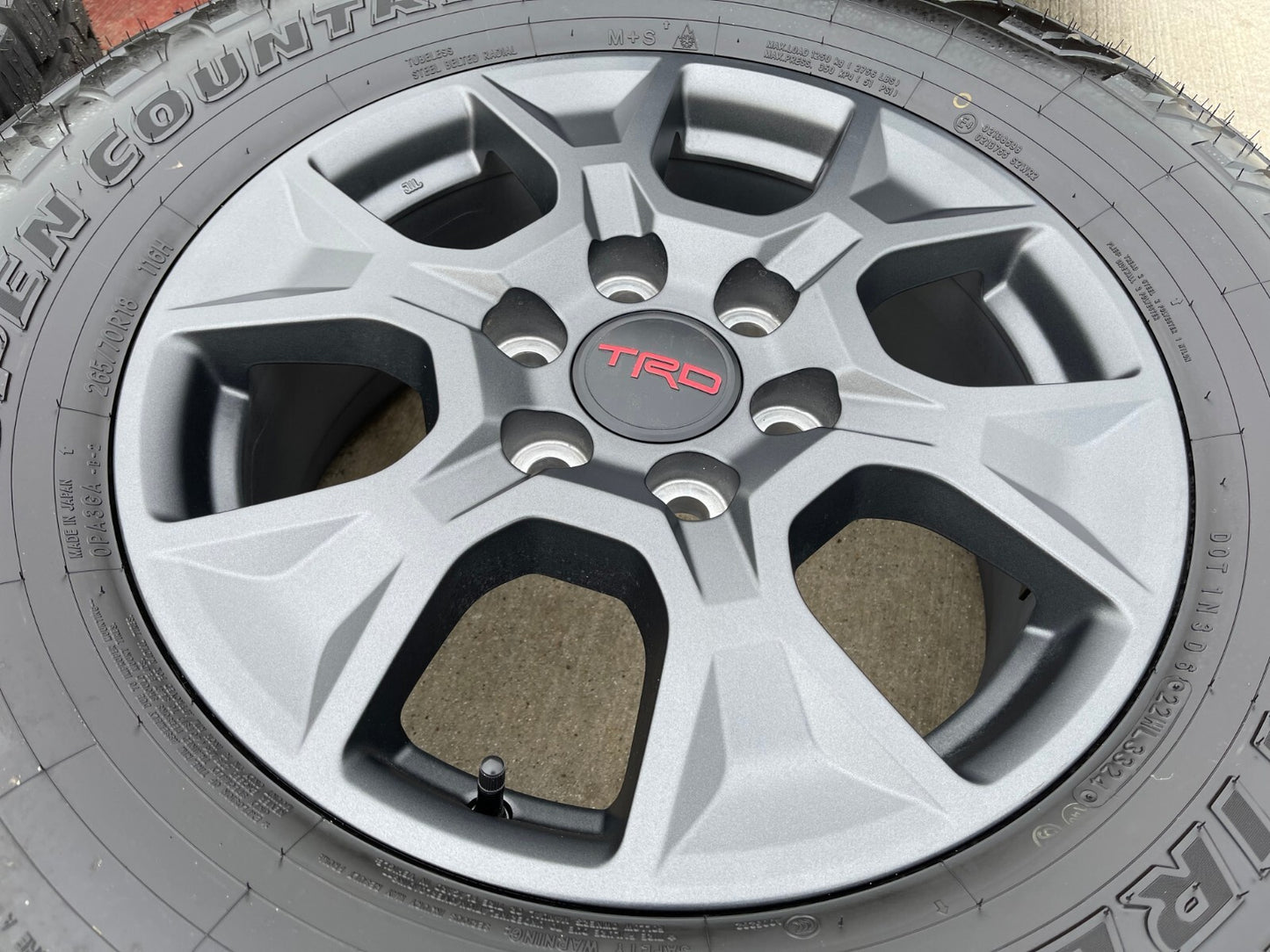 18" Toyota Tacoma Tundra Sequoia Land Cruiser TRD OEM 10544 wheels rims 2026 NEW