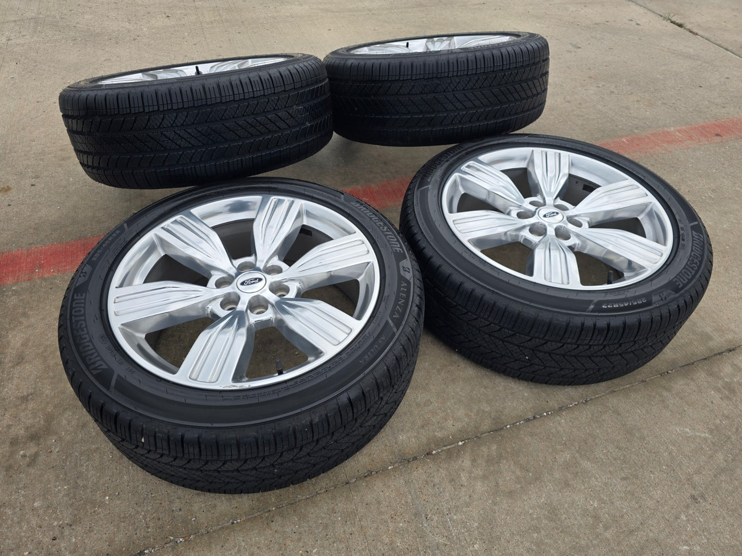 22" Ford F-150 LIMITED LARIAT Expedition OEM 10442 rims wheels BRIDGESTONE SET