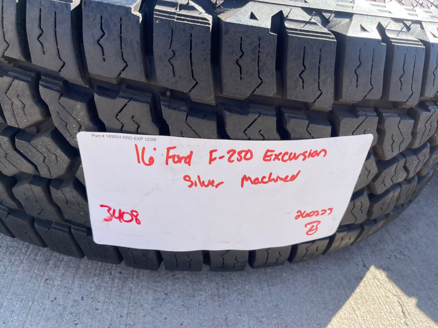 16" Ford F-250 F-350 Excursion OEM 3408 polished wheels rims tires