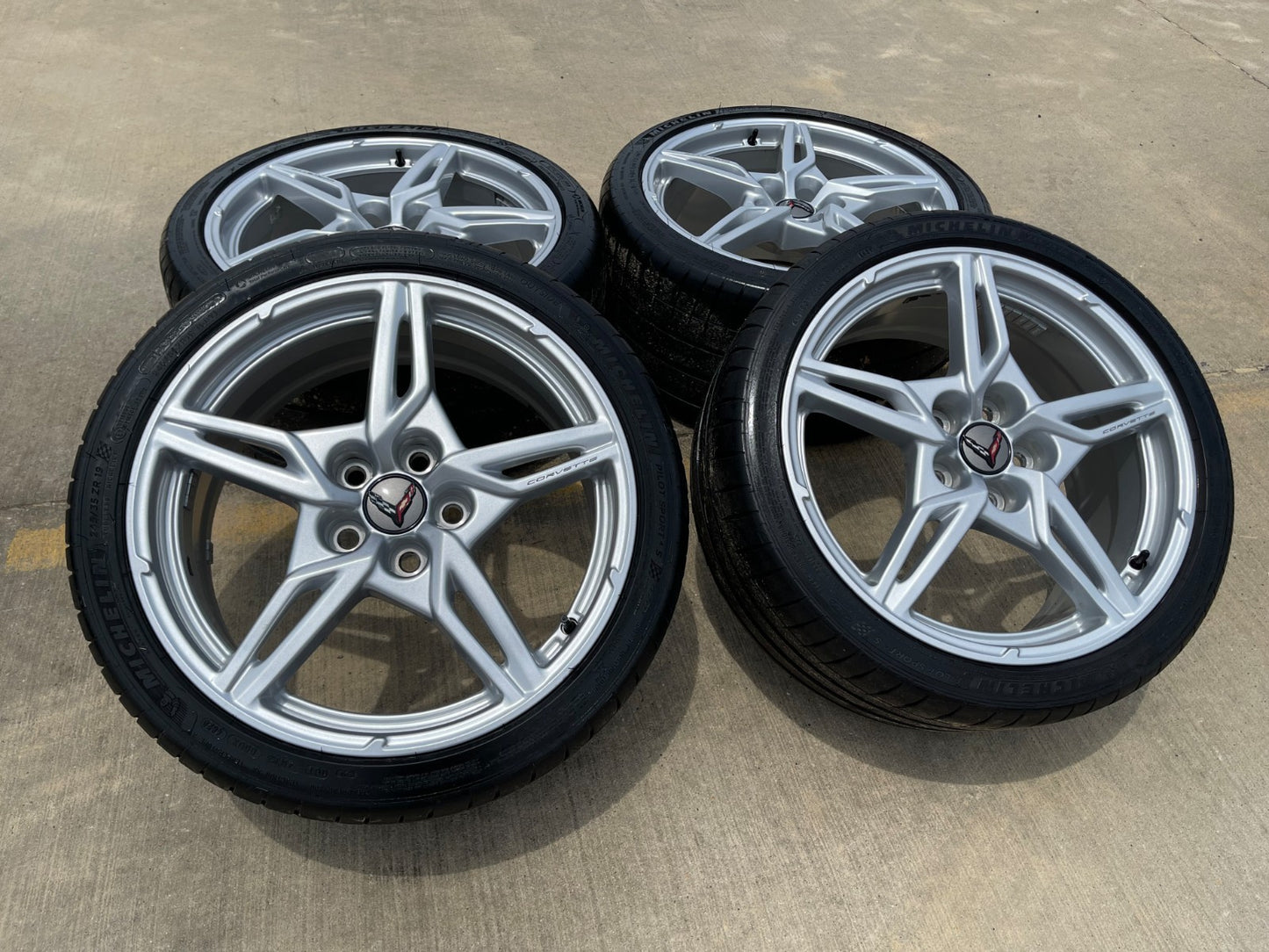 19" + 20" Chevy Corvette C8 OEM 14007 14008 wheels rims SET MICHELIN 2020-2027