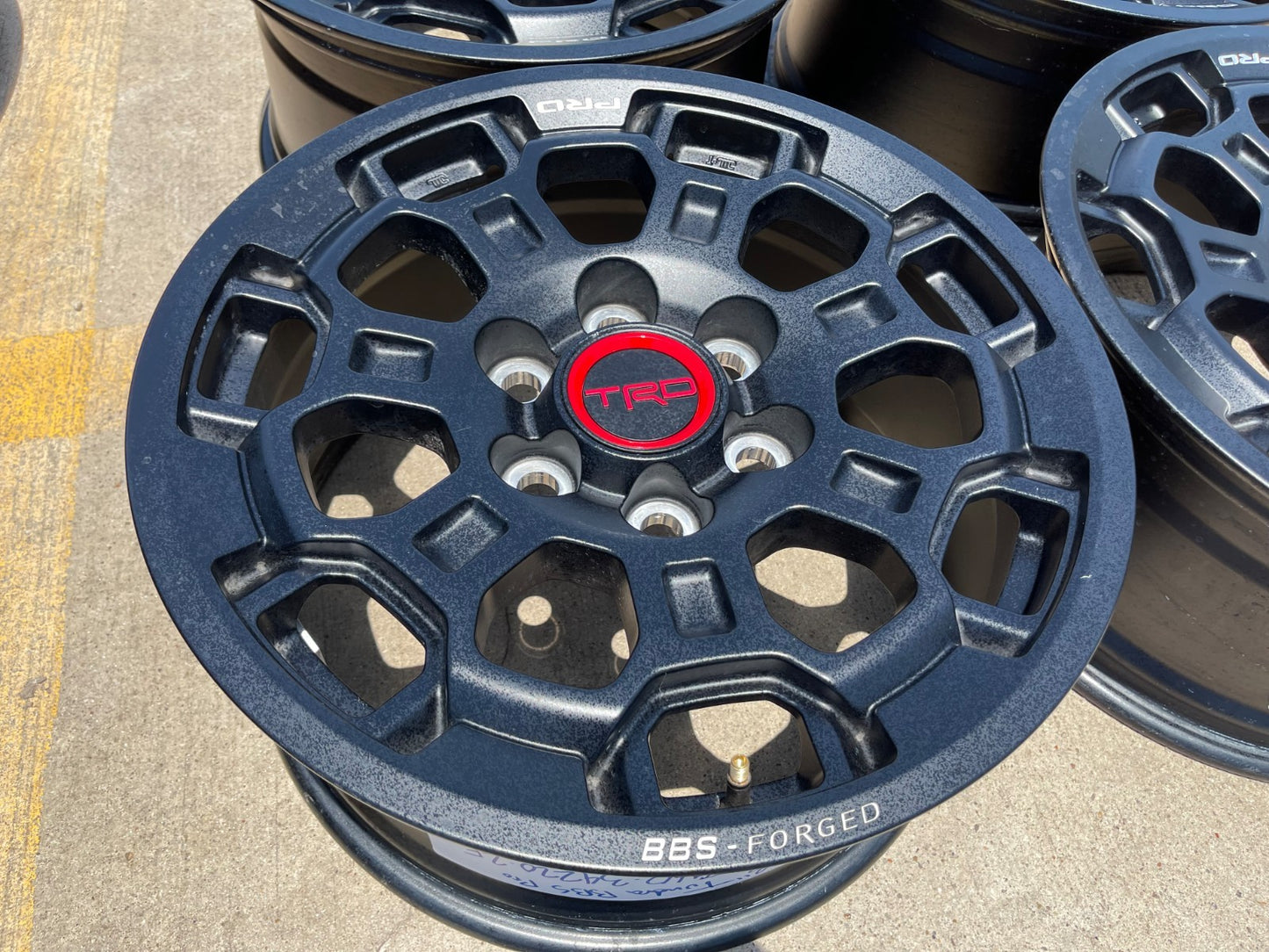 18" Toyota Tundra TRD BBS FORGED OEM black 95458 wheels rims Sequoia NEW