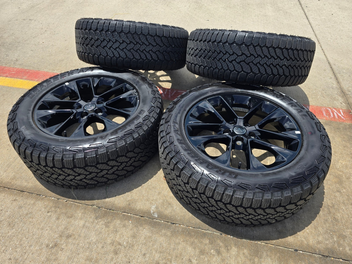 20" Jeep Wrangler Rubicon OEM 9262 wheels rims Gladiator GENERAL 2025 2026 NEW