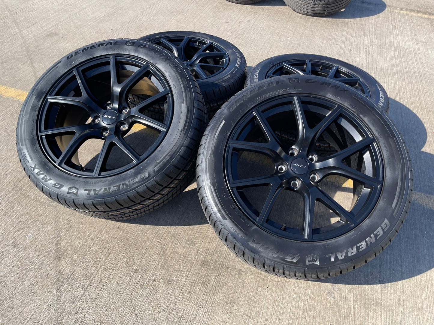 20" Jeep Grand Cherokee SRT Trackhawk OEM 9173 wheels rims tires GENERAL NEW