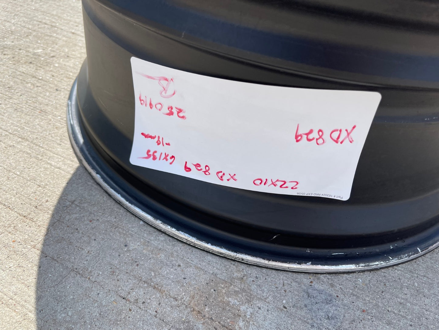(1) 22x10 22" XD 829 Ford F-150 Expedition rim wheel -18 6x135