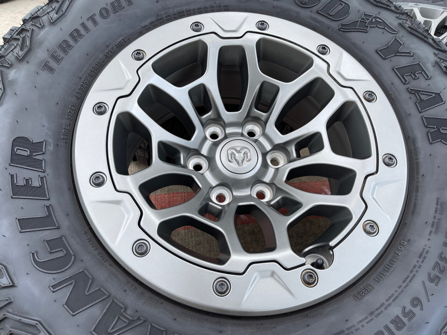 18" Dodge Ram 1500 RHO TRX Beadlock OEM wheel rim 2735 tires 2023 2024 2025 2026