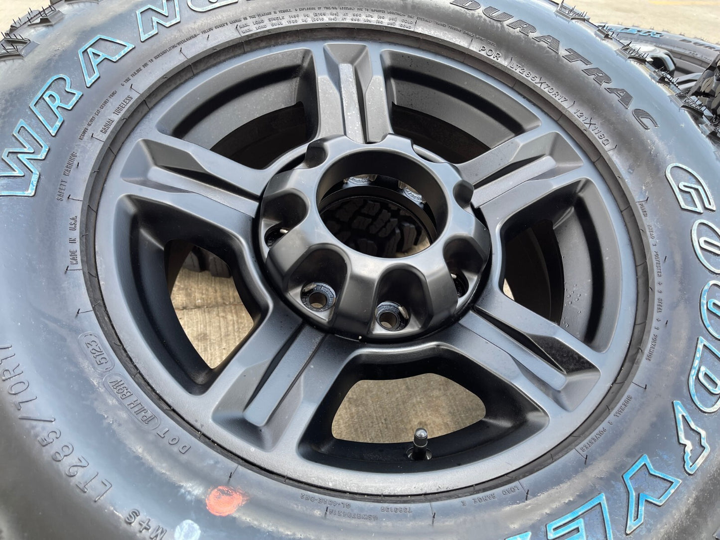 17" Ford F-250 F-350 OEM 10096 TREMOR wheels rims 2020 2022 2023 2025 2026 NEW