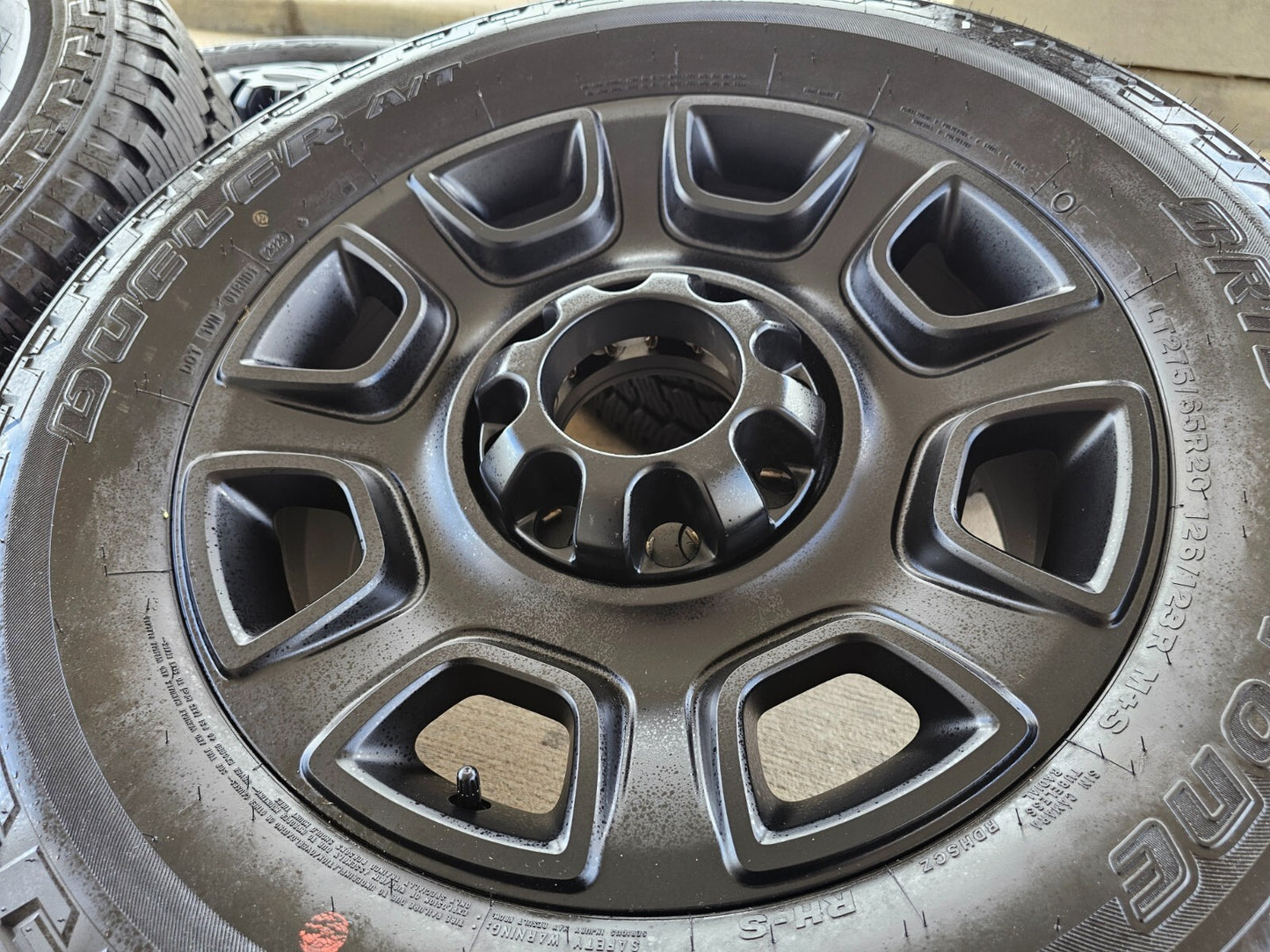 20" Ford F-250 F-350 OEM Lariat Platinum wheels rims 10486 tires 2024 2025 2026
