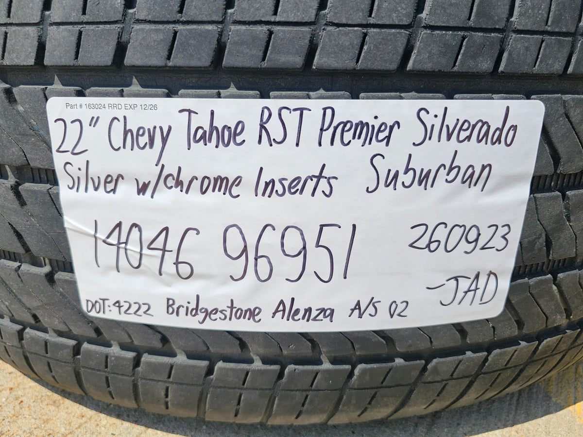 22" Chevy Tahoe RST Premier OEM wheel rim 14046 96951 Silverado Suburban single