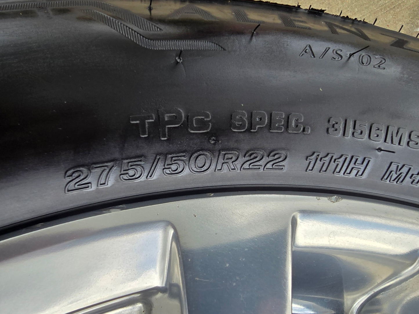 22" Cadillac Escalade Platinum OEM wheels rims 95026 4873 tires DISCOUNTED