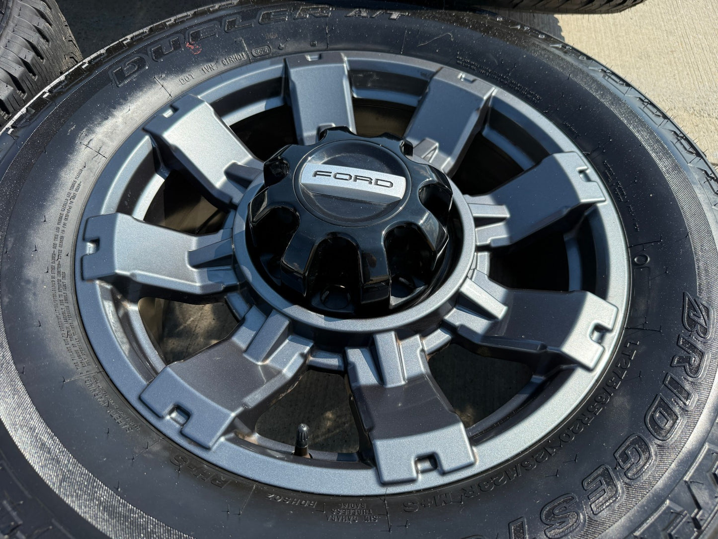 20" Ford F-250 F-350 OEM gray Lariat 10485 10296 wheels rims tires BRIDGESTONE
