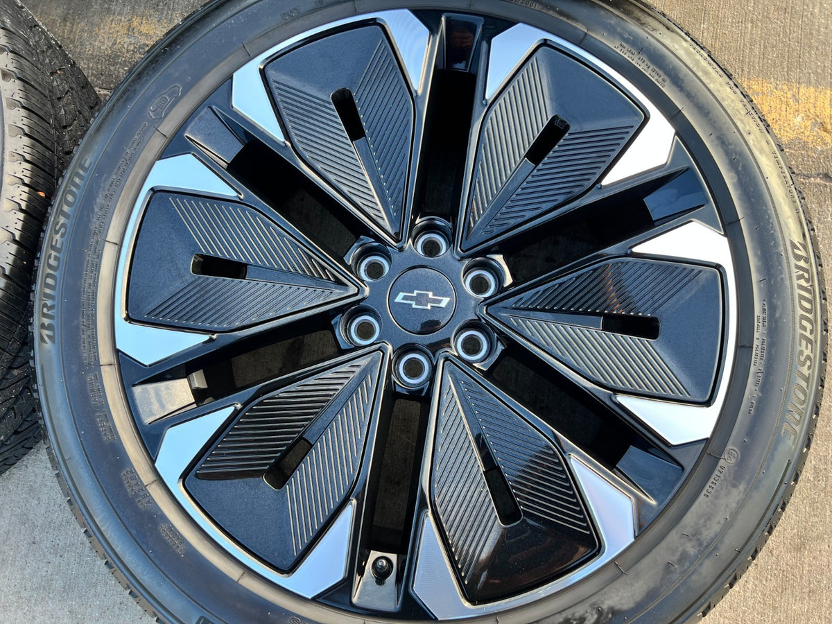 21" Chevy Blazer SS EV OEM 14119 wheels rims 2024 2025 2026 2027 BRIDGESTONE NEW