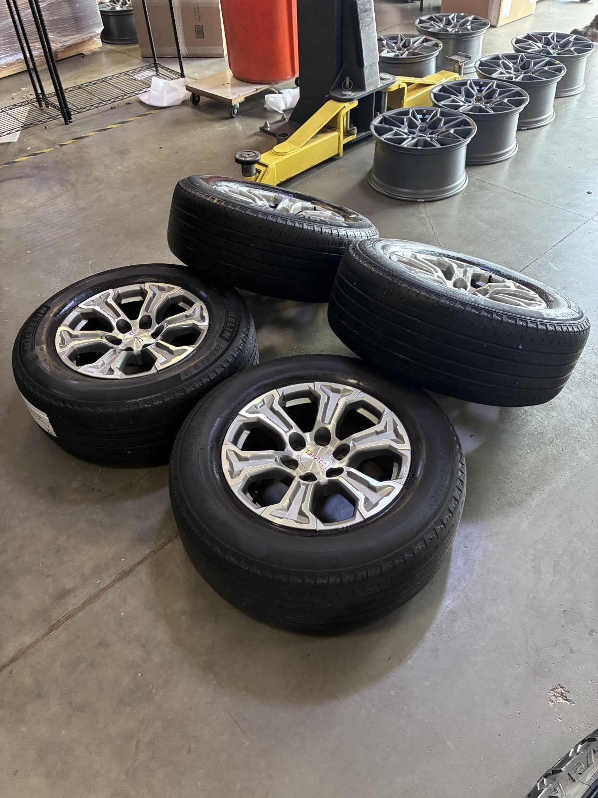 18" GMC Sierra Canyon Chevy Tahoe Colorado OEM 5910 wheels rims 2024 2025 2026