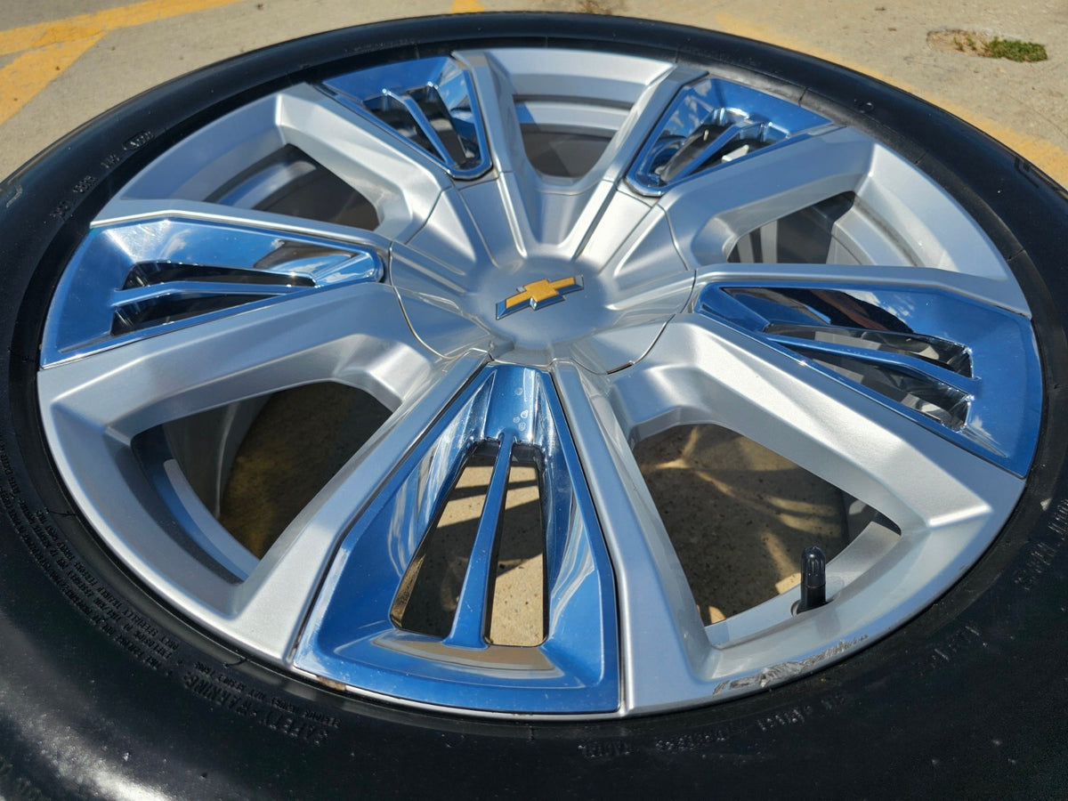 22" Chevy Tahoe RST Premier OEM wheel rim 14046 96951 Silverado Suburban single