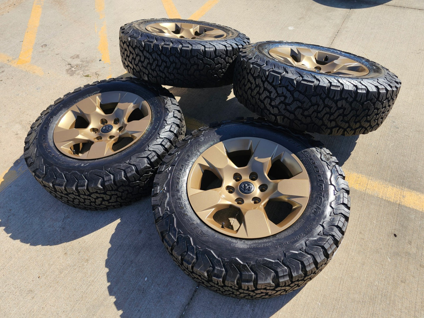 18" Ram 1500 OEM wheels rims Bronze 2669 Jeep Wagoneer 2025 2026 NEW BFG KO2