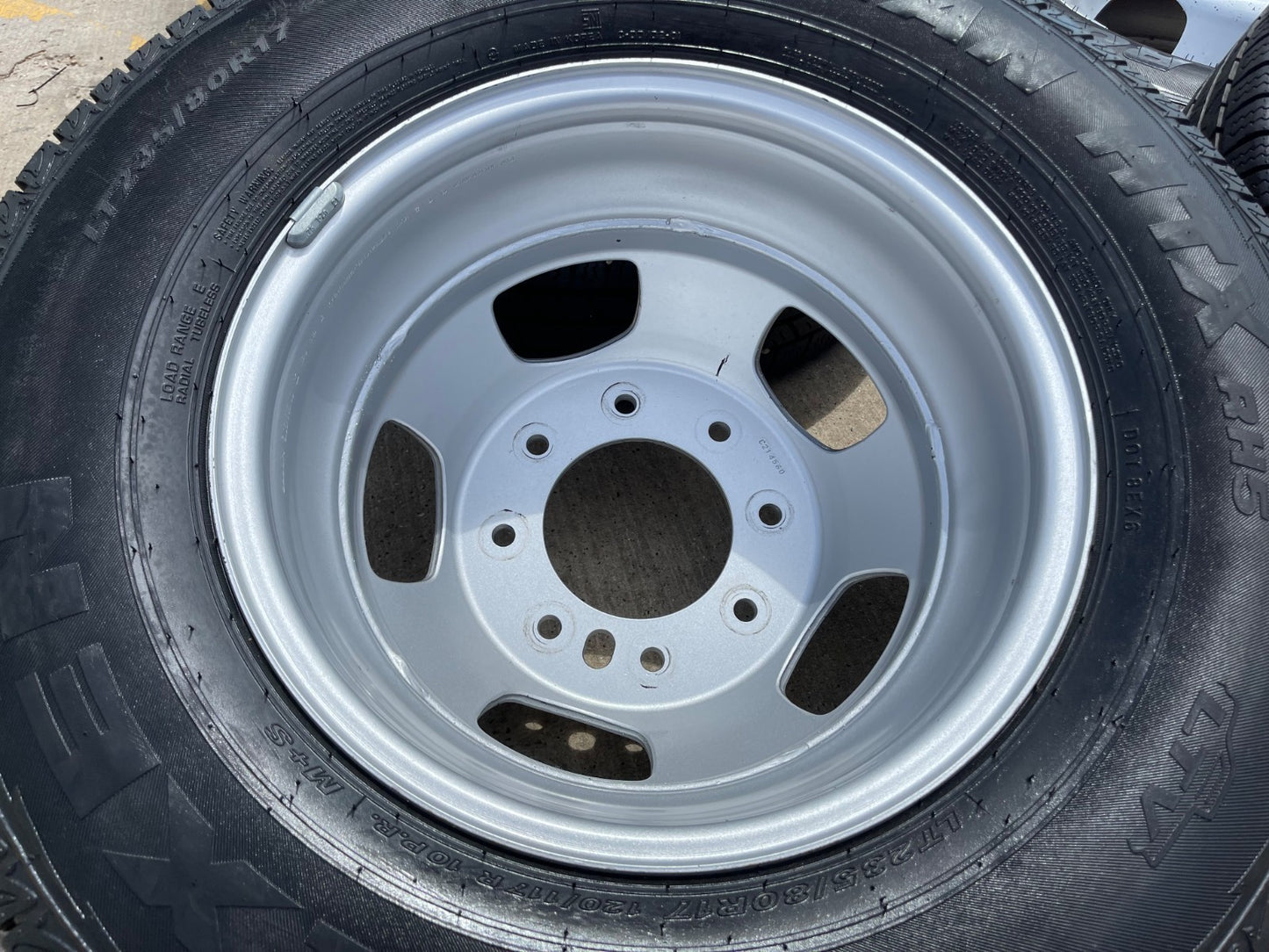 17" Dodge Ram 3500 Dually 8x200 wheels rims 2703 2704 OEM NEXEN tires