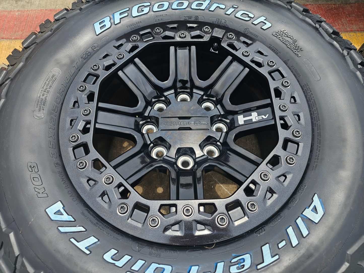 18" Hummer beadlock EV HEV 2500 OEM wheels rims 2023 2024 2025 2026 2027 NEW
