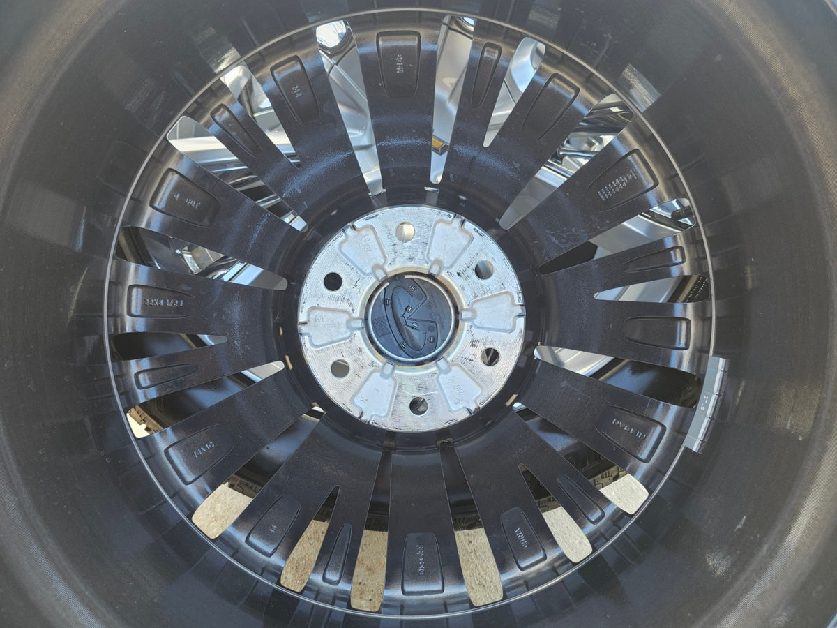 (1) 22" Infiniti QX80 QX56 Nissan Titan Armada OEM 94236 wheel rim single spare
