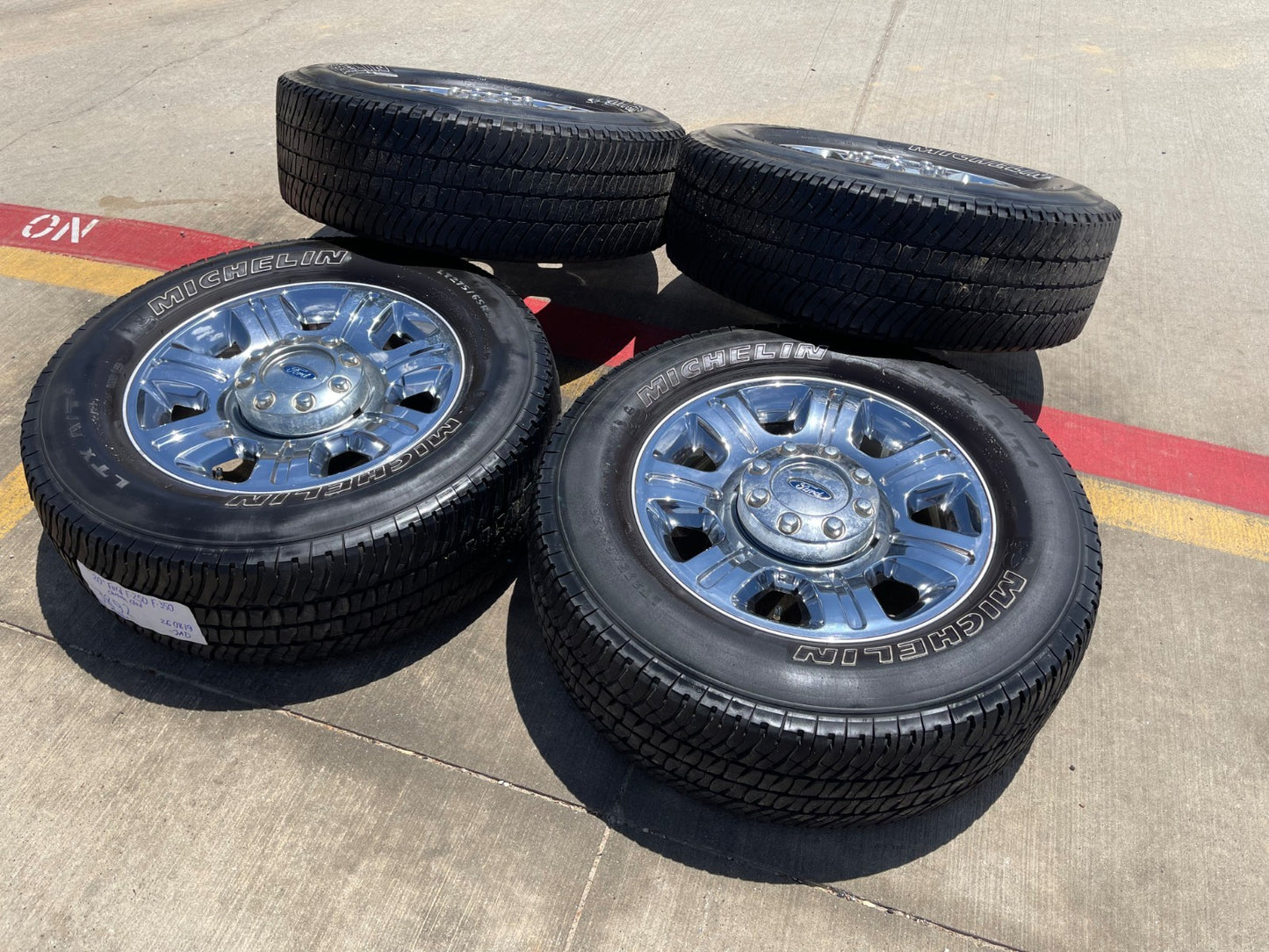 20" Ford F-250 F-350 OEM KING RANCH LARIAT 3892 chrome wheels rims tires SET