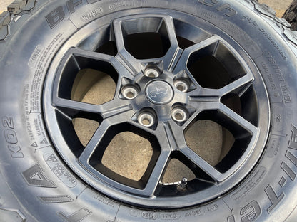 17" Jeep Gladiator RUBICON OEM wheels rims black Wrangler 9326 SET BFG A/T 33"