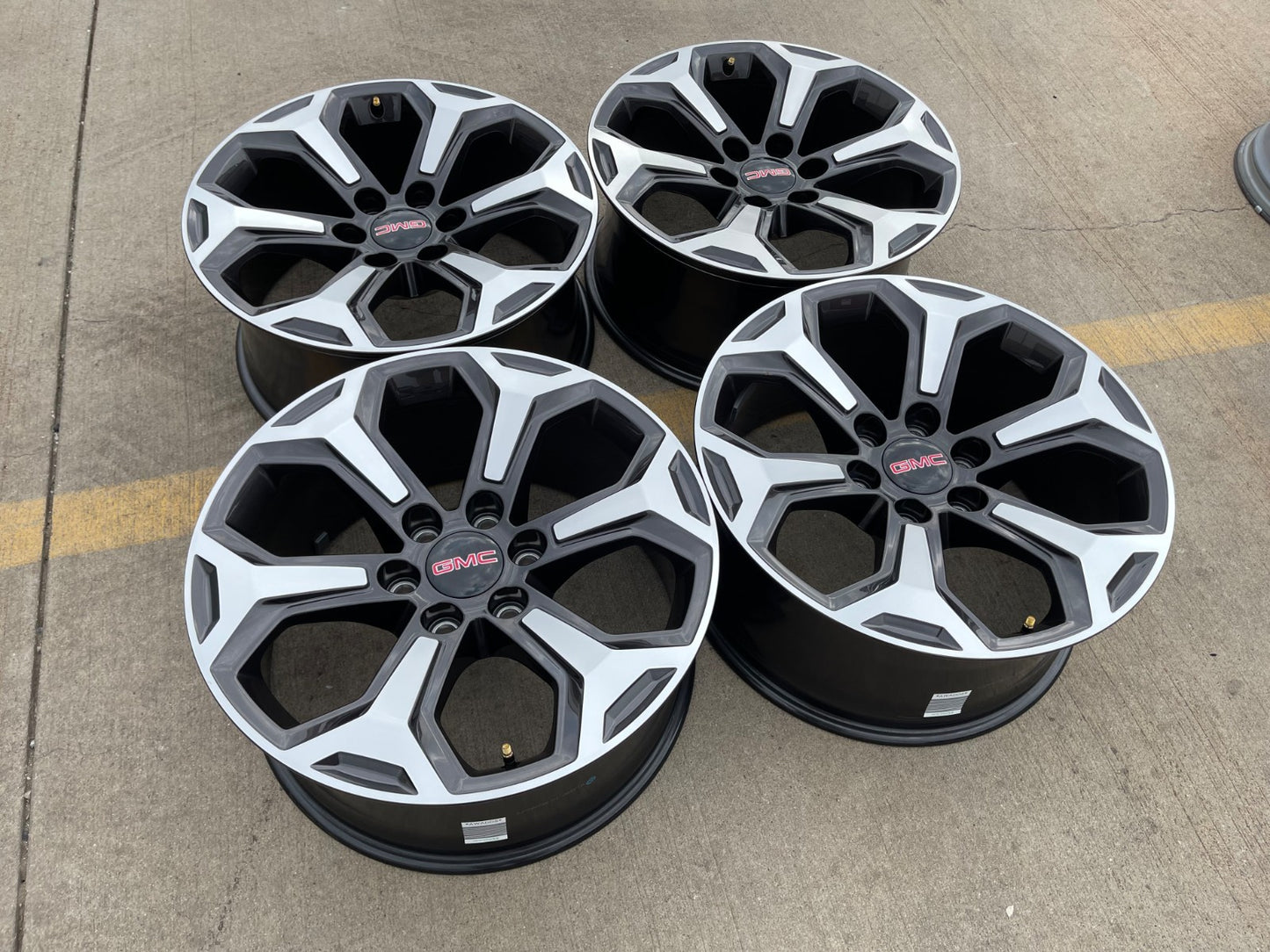 20" GMC Sierra AT4X Canyon Chevy Silverado OEM wheels rims 2024 2025 2026 NEW