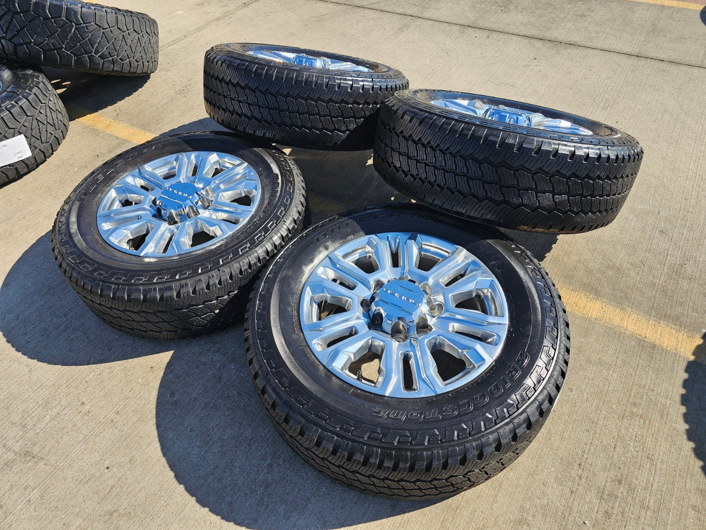 20" GMC Sierra Denali 2500 3500 OEM 5957 wheels rims tires 2023 2024 2025 2026