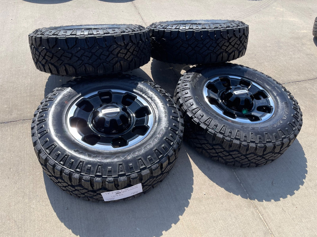 18" Ford F-250 F-350 OEM TREMOR rims wheels 10482 tires DURATRAC R/T 35" SET NEW