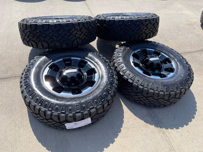18" Ford F-250 F-350 OEM TREMOR rims wheels 10482 tires DURATRAC R/T 35" SET NEW