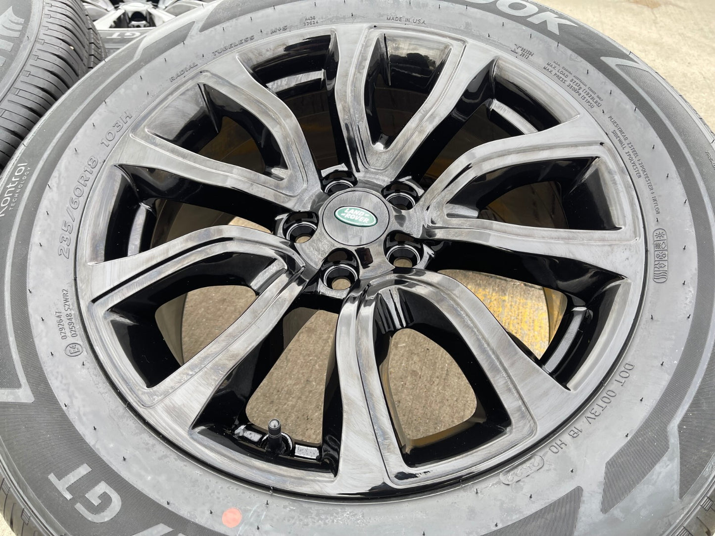 18" Land Rover Discovery Sport OEM wheels rims 72256 Velar Evoque NEW