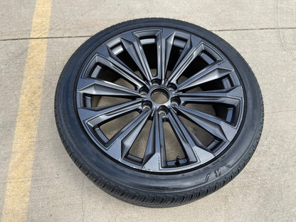 (1) 24" Cadillac Escalade V OEM 84949597 wheel rim tire 2025 2026 2027