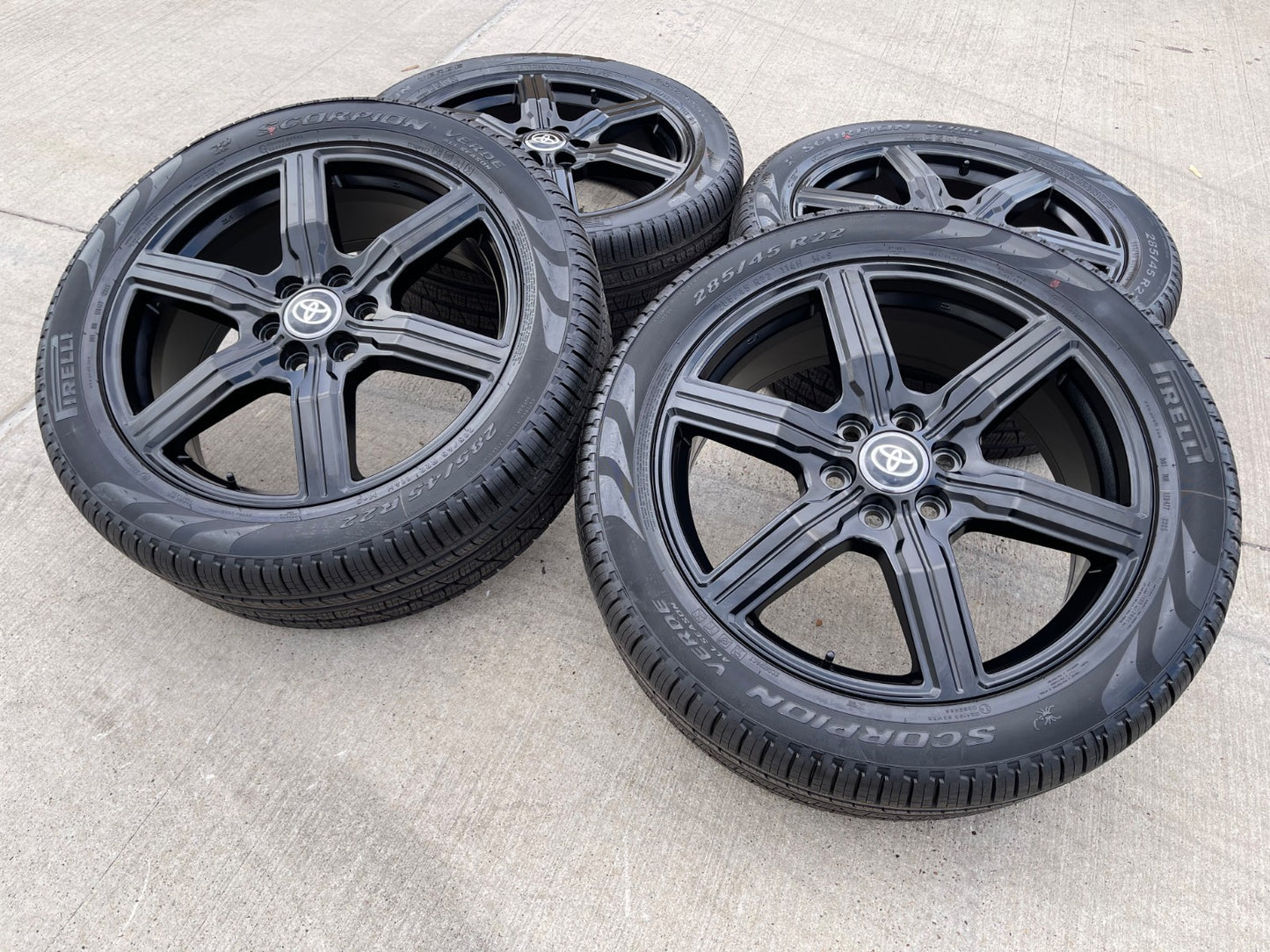 22" Toyota Tundra Sequoia OEM wheels rims 75282 Land Cruiser GX550 PIRELLI NEW