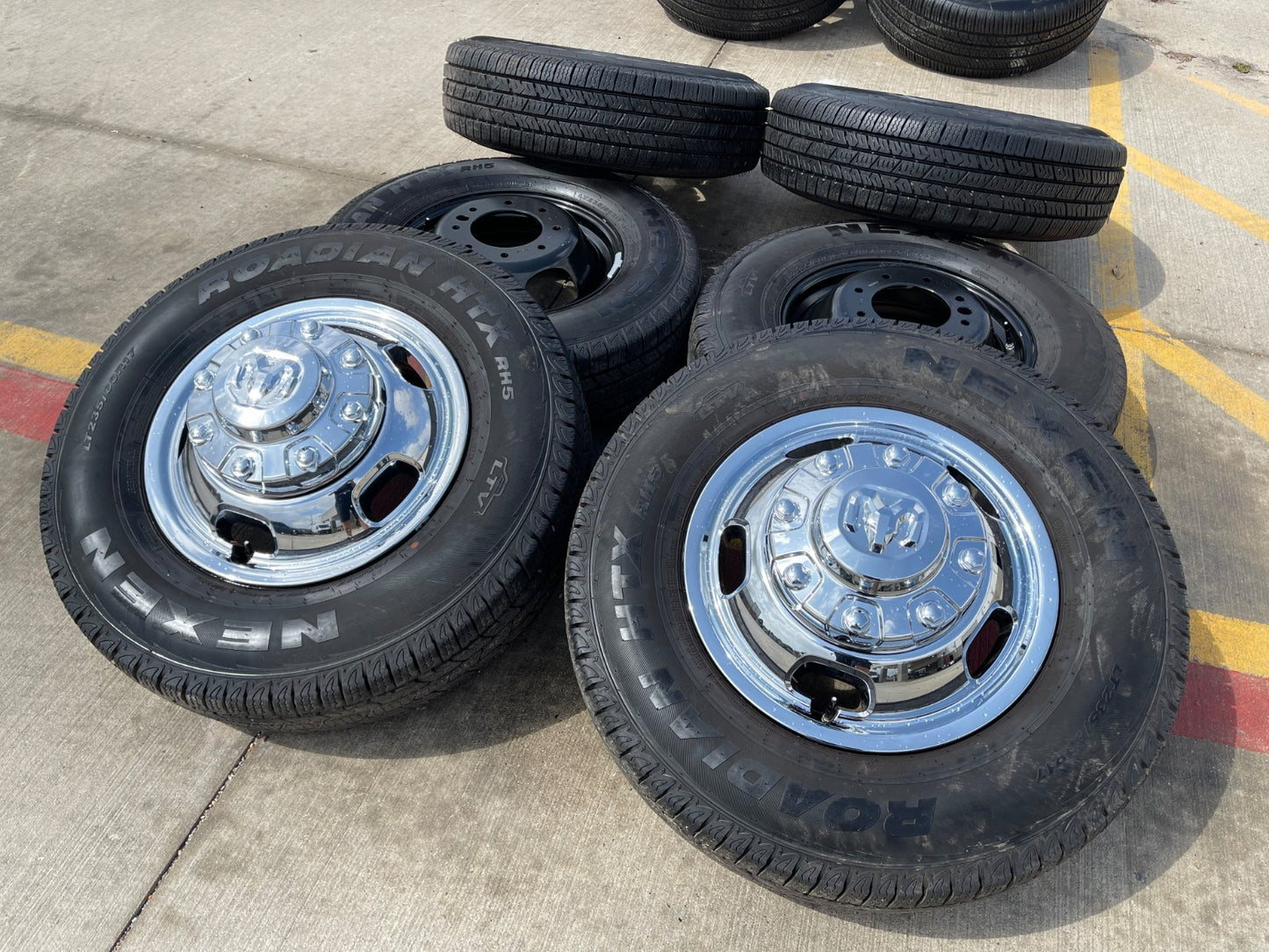17" Dodge Ram 3500 Dually 8x200 wheels rims 2703 2704 OEM 2024 2025 2026