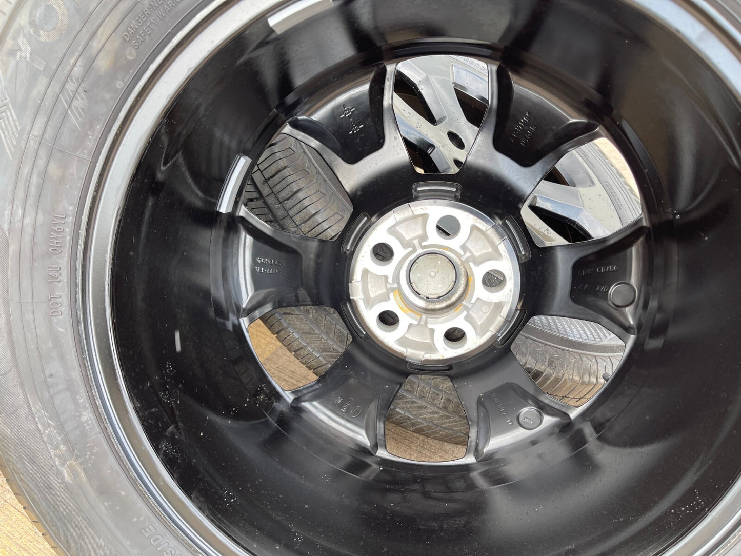 20" Land Rover Defender OEM wheels rims 72349 Range tires NEW