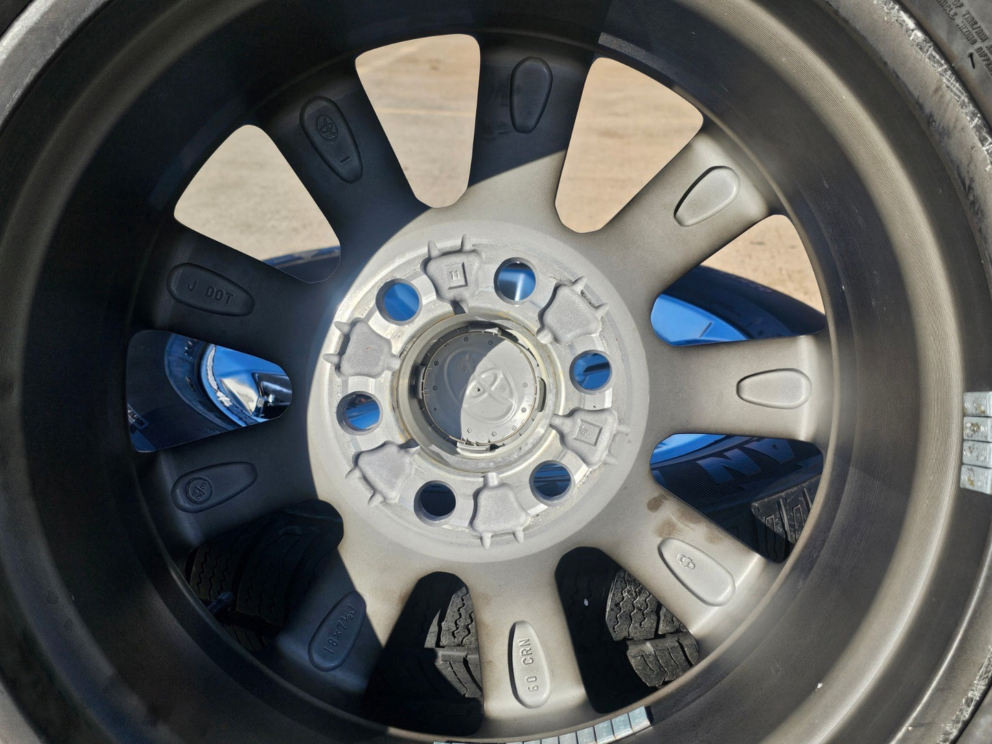 18" Toyota Land Cruiser OEM TRD black wheel rim 95952 Tundra Sequoia