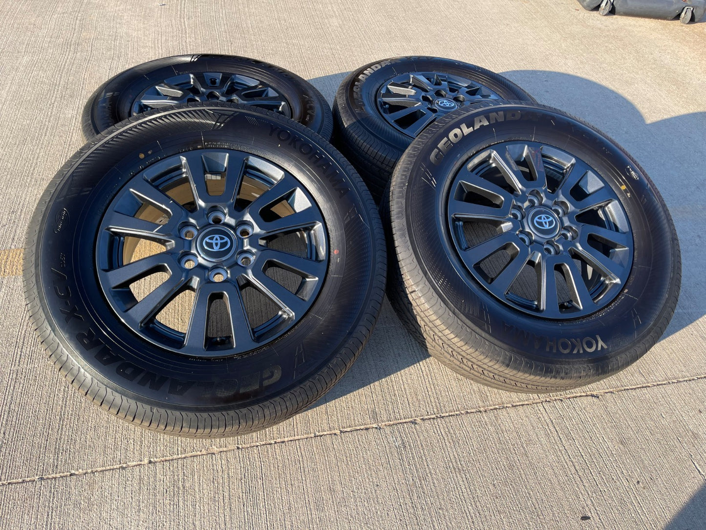18" Land Cruiser Tundra Sequoia 4Runner GX550 OEM 95953 wheels rims 2026 NEW