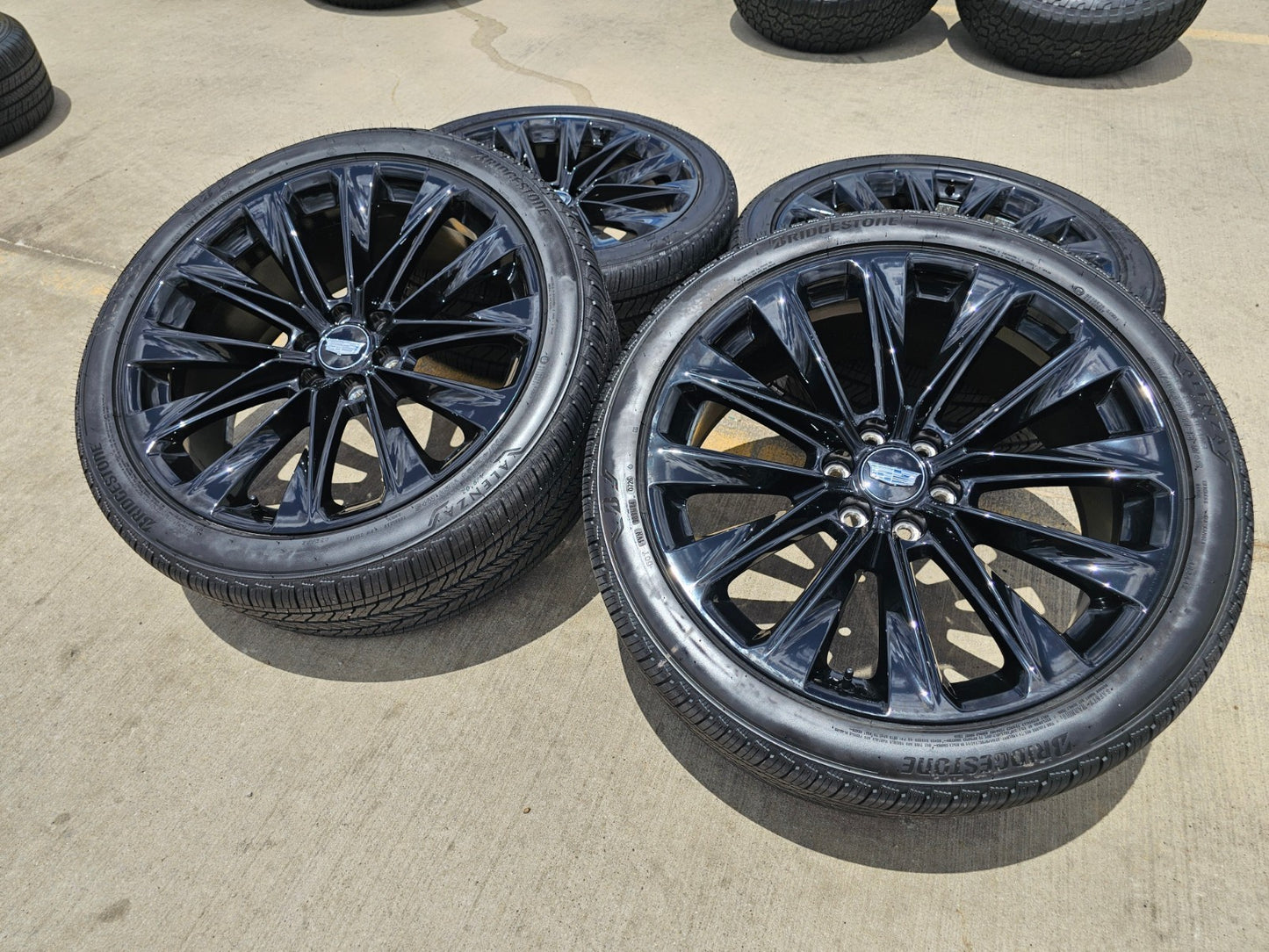 24" Cadillac Escalade V OEM ONYX wheels rims 2023 2024 2025 2026 2027 NEW