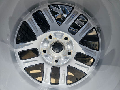 18" Jeep Grand Cherokee L OEM wheels rims 9286 Durango 2025 2026 MICHELIN NEW