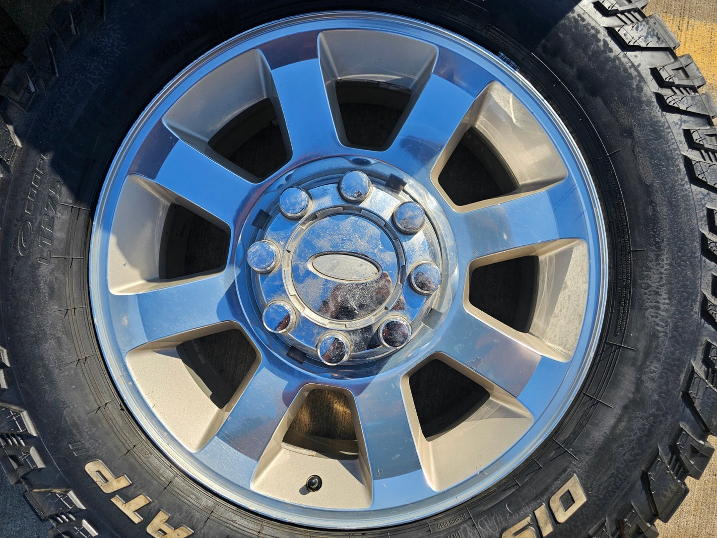 20" Ford F-250 F-350 OEM KING RANCH 3693 3759 wheels rims tires COOPER